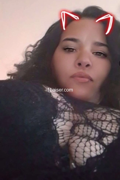 Maliya coquine discrete