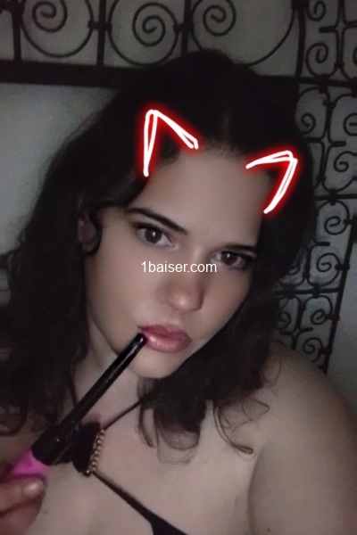 Maliya coquine discrete