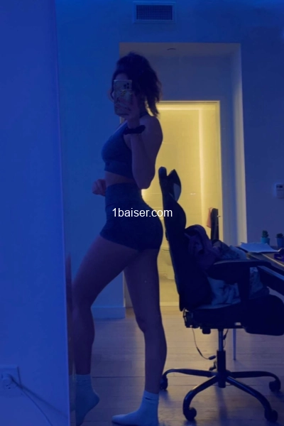 Lucia — Escort Paris (1)