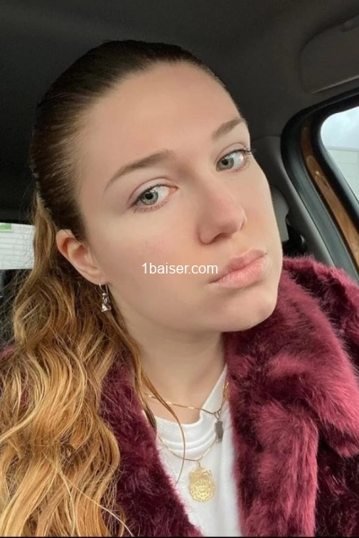 25Ella — Escort Cannes (1)