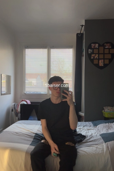 Bryan Escort Gay