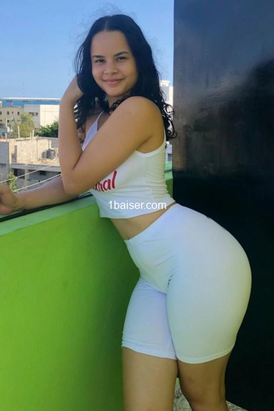 Nesly-Beesty