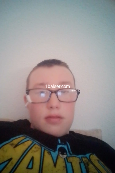 Mathis — Escort Nimes (1)