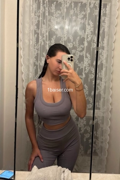 Lucie — Escort Paris (1)