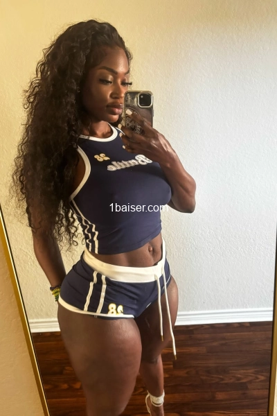 Vaneque — Escort Annecy (1)