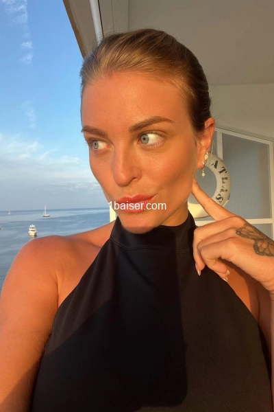 Rencontre planQ snap mademoizellexx 0756817709 — Escort Paris (1)