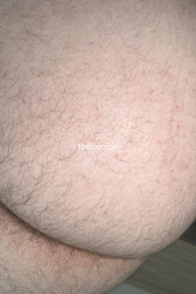 Bit  qui baisser fort  — Escort Montpellier (1)