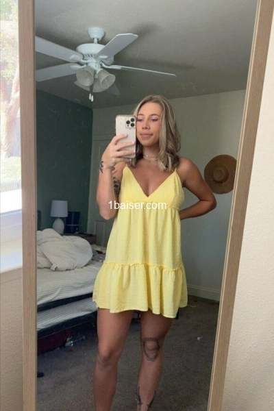 Kacie  — Escort Paris (1)