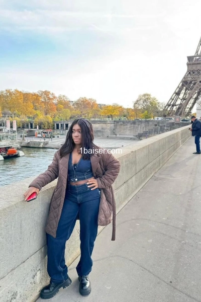 Elisabeth — Escort Paris (1)