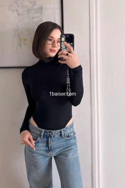 Lina  — Escort Gironde (1)