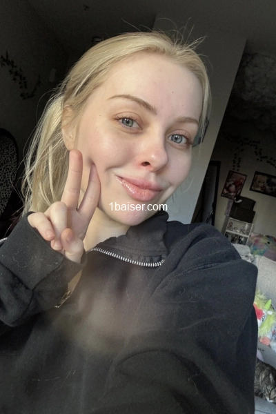 Laura — Escort Meaux (1)