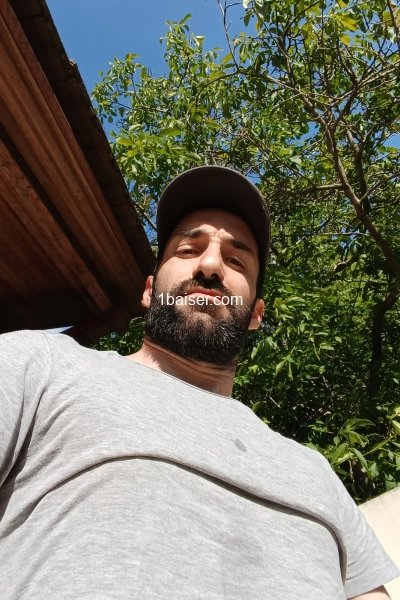 Marco Argiolas — Escort Nanterre