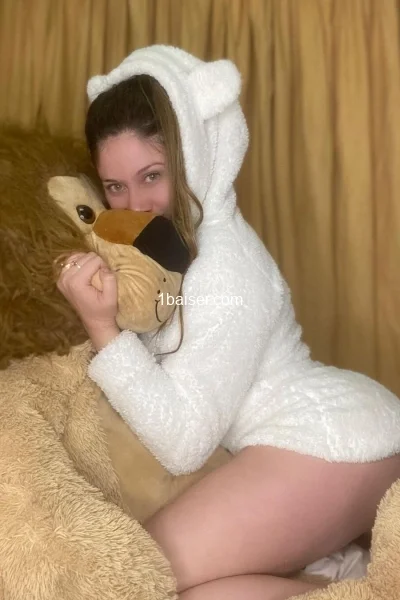 Escort in Loire : Sandra, Female (2/3)