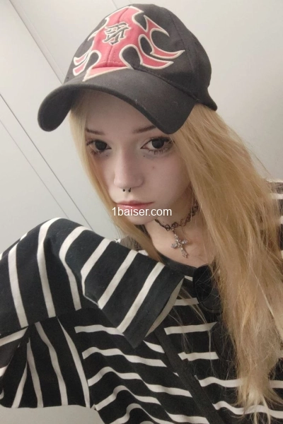 DiankaLi — Escort Paris (1)