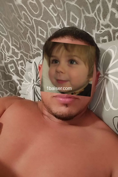 Christopher — Escort in Oise, Male (1/4)