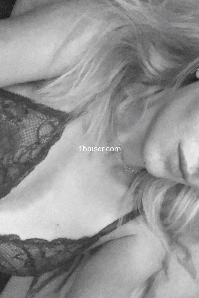 JolieParie — Escort Paris (1)