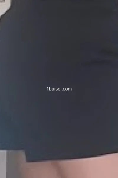 Escort à Tours : Jeune femme à Tours, Femme (2/3)