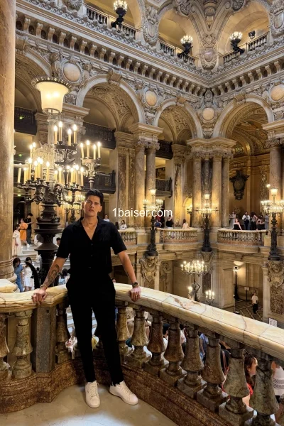 Mateo Latino — Escort Nanterre