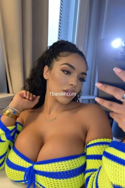 ISALIA — Escort Le Mans