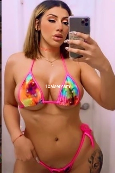 Escort à Correze : Lauriane, Femme (2/3)