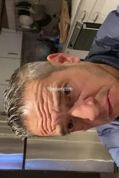 Escort in Saint Étienne : Mike, Male (2/3)