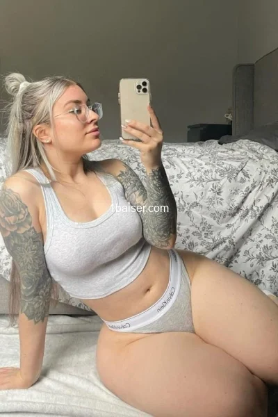 Escort à Meaux : Dalva, Femme (2/3)