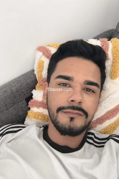 Escort in Marseille : Frencharabictop, Male (2/3)