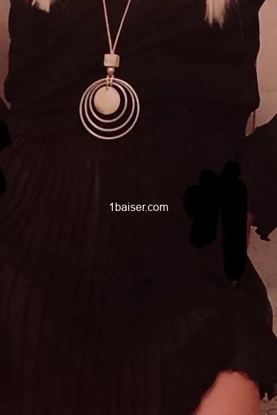 Isis P — Escort Var