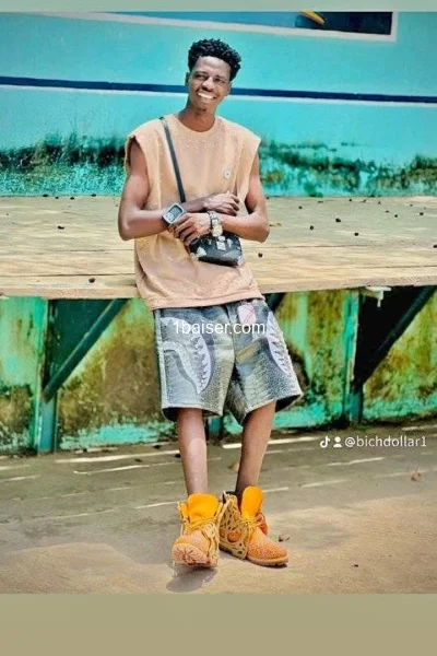 Abou — Escort à Brest, Homme