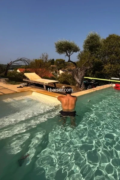 Escort à Nimes : Soso, Homme (2/3)