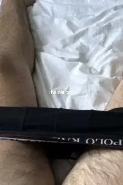 Escort à Paris : Maxence15, Homme (2/3)