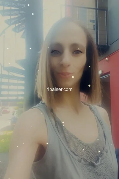 Escort à Reims : Lilou51, Femme (2/3)