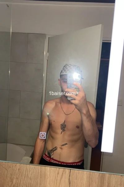 Escort à Nancy : JH TTBM 19cm, Homme (2/3)