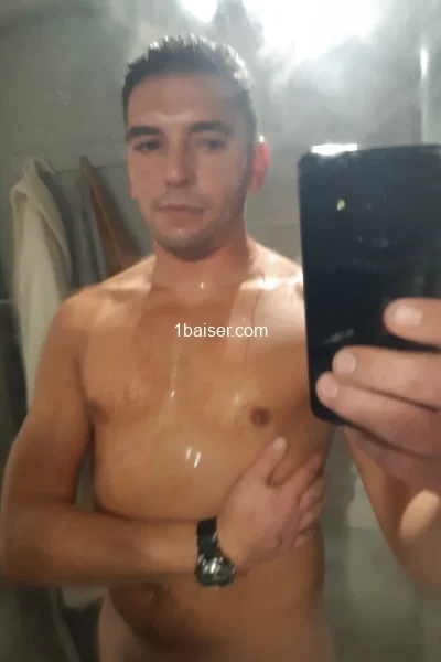 Escort à Montpellier : Zaki, Homme (2/3)