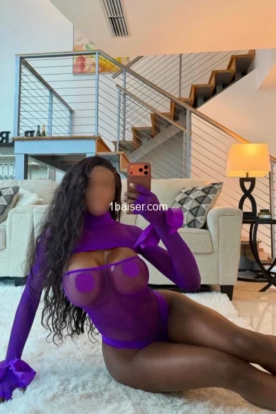 OliviaK — Escort Paris