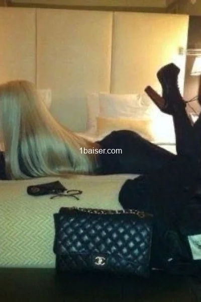 Escort in Lyon : Kristi, Female (2/3)