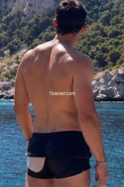 Escort à Marseille : Secret Time, Homme (2/3)