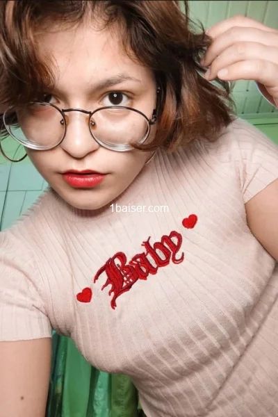 Inia — Escort à Nice, Femme (1/3)