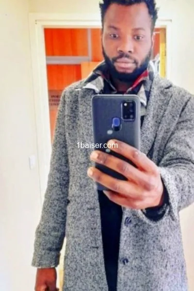 Escort in Paris : Blackparisescort, Male (2/3)
