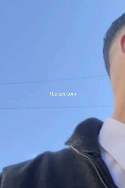 Escort à Marseille : Nahoum, Homme (2/3)
