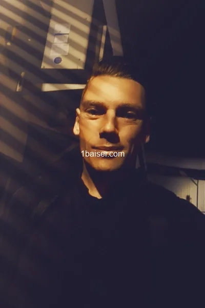 Escort à Strasbourg : Maledominant, Homme (2/3)
