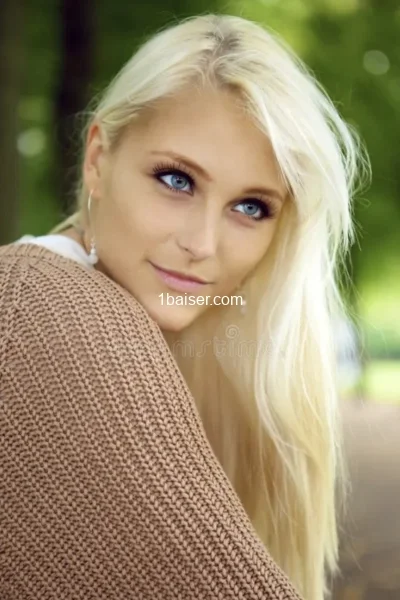 Escort in Nord : Samantha, Female (2/2)