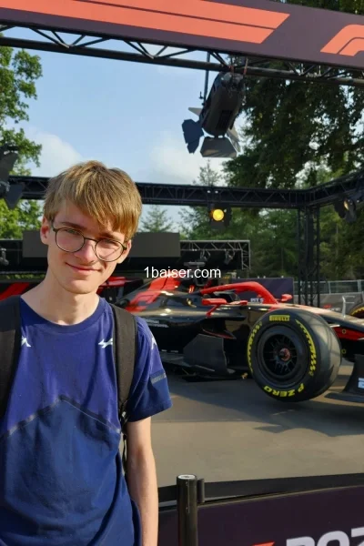 Escort à Le Mans : Mathieu, Homme (2/3)