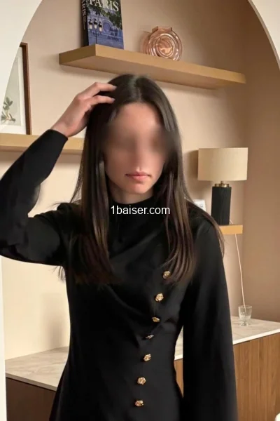 Escort in Haute Savoie : Thea, Female (2/3)