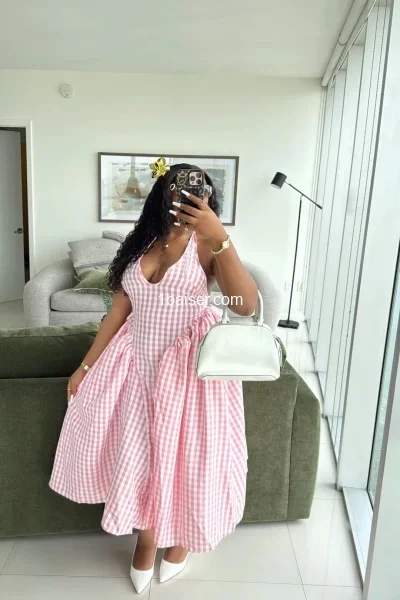 Escort à Ille et Vilaine : Kkimmy, Femme (2/3)