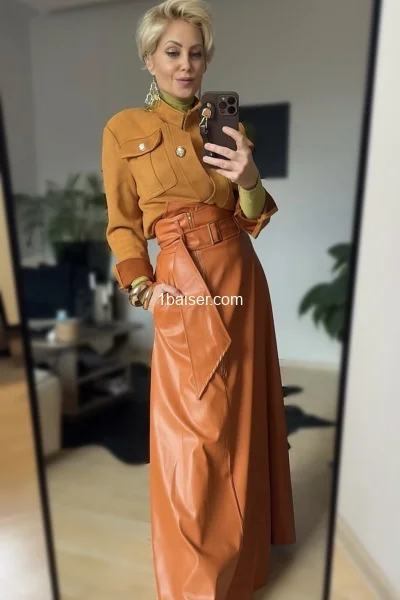 Escort à Annemasse : Olivia, Femme (2/3)