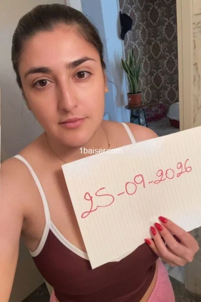 Alicia FR — Escort à Mulhouse, Femme (1/6)
