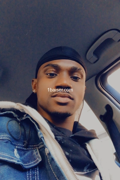 SAMOU — Escort Seine et Marne (1)