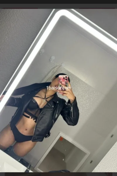 Lizza — Escort in Saint Quentin, Female (1/3)