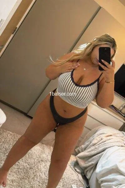 Melissa — Escort à Aix en Provence, Femme (1/5)